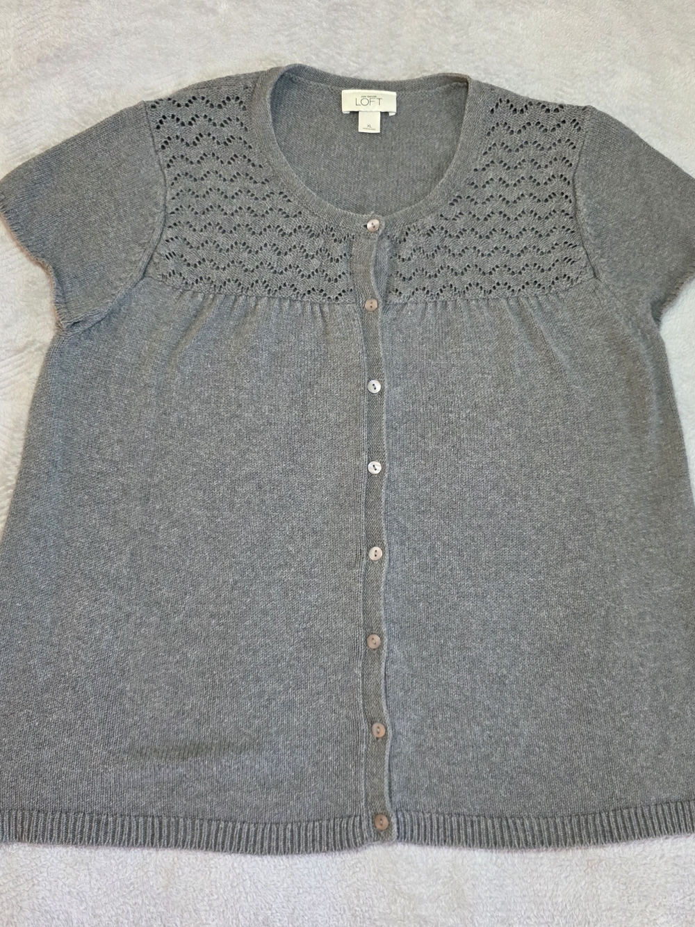 Ann Taylor LOFT Women's XL Short Sleeve Cardigan Gray Pointelle Cotton